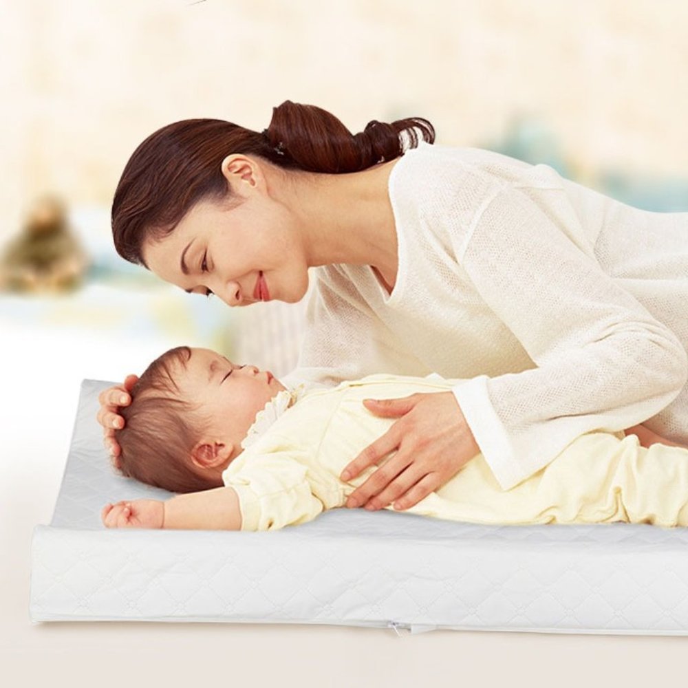 MULTI-PURPOSE SLEEPING AND CHANGING PAD